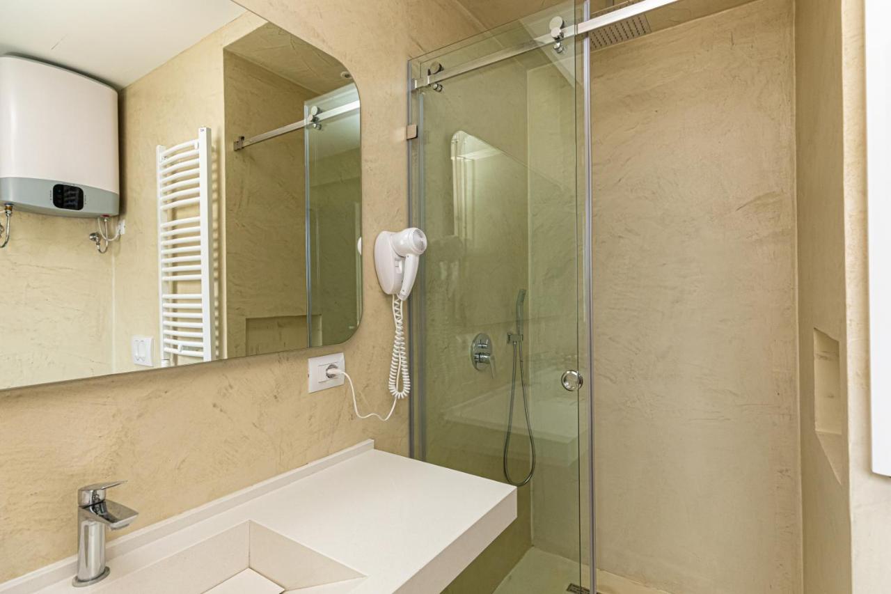 Vlorë Novus Rooms מראה חיצוני תמונה