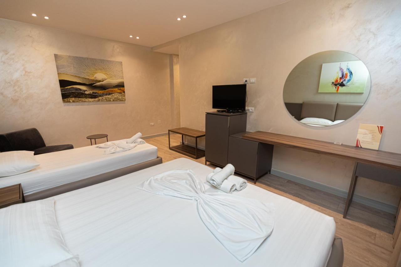 Vlorë Novus Rooms מראה חיצוני תמונה